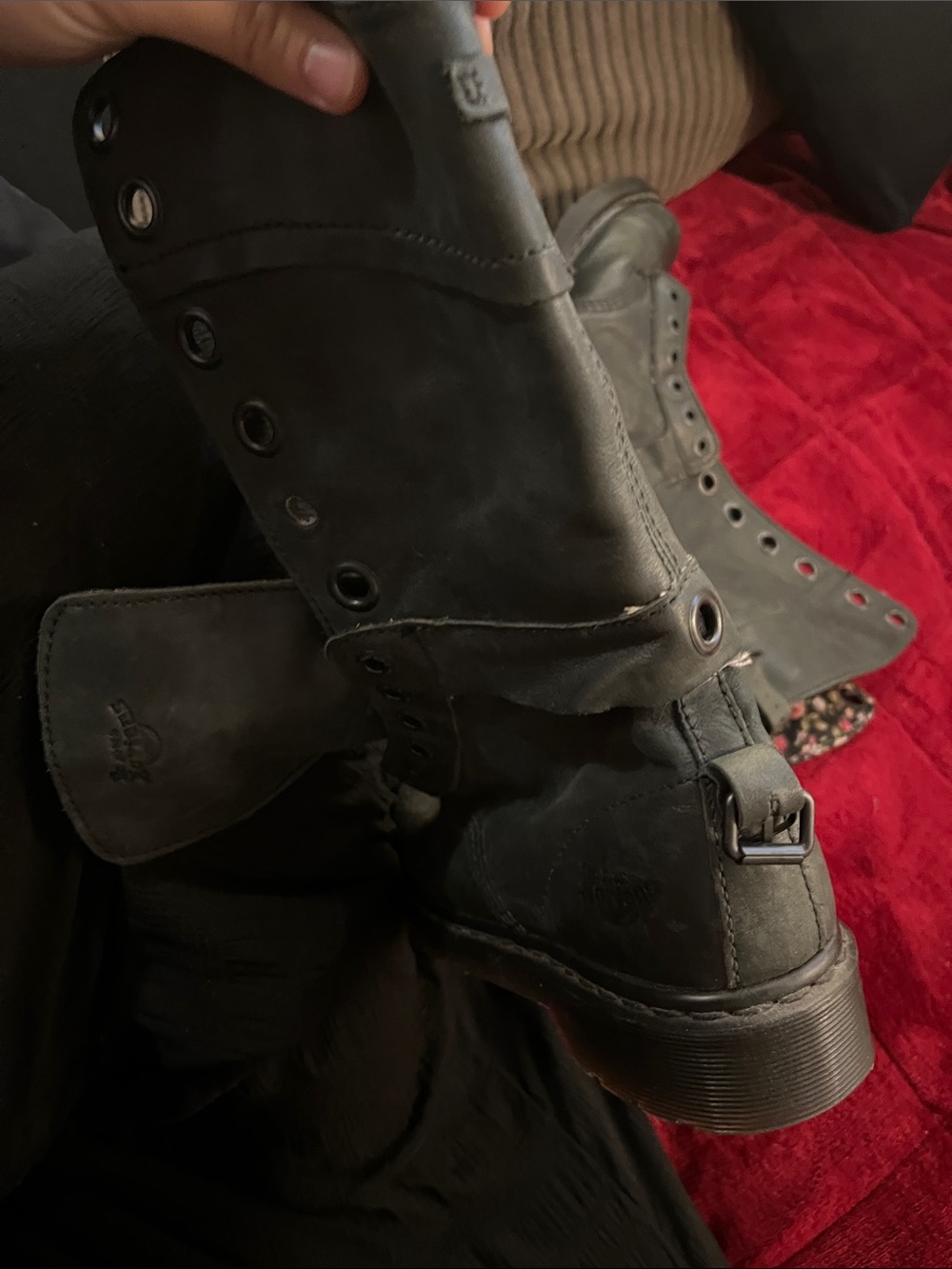 Black inter floral boots. Dr. Martens - Picture 7 of 9